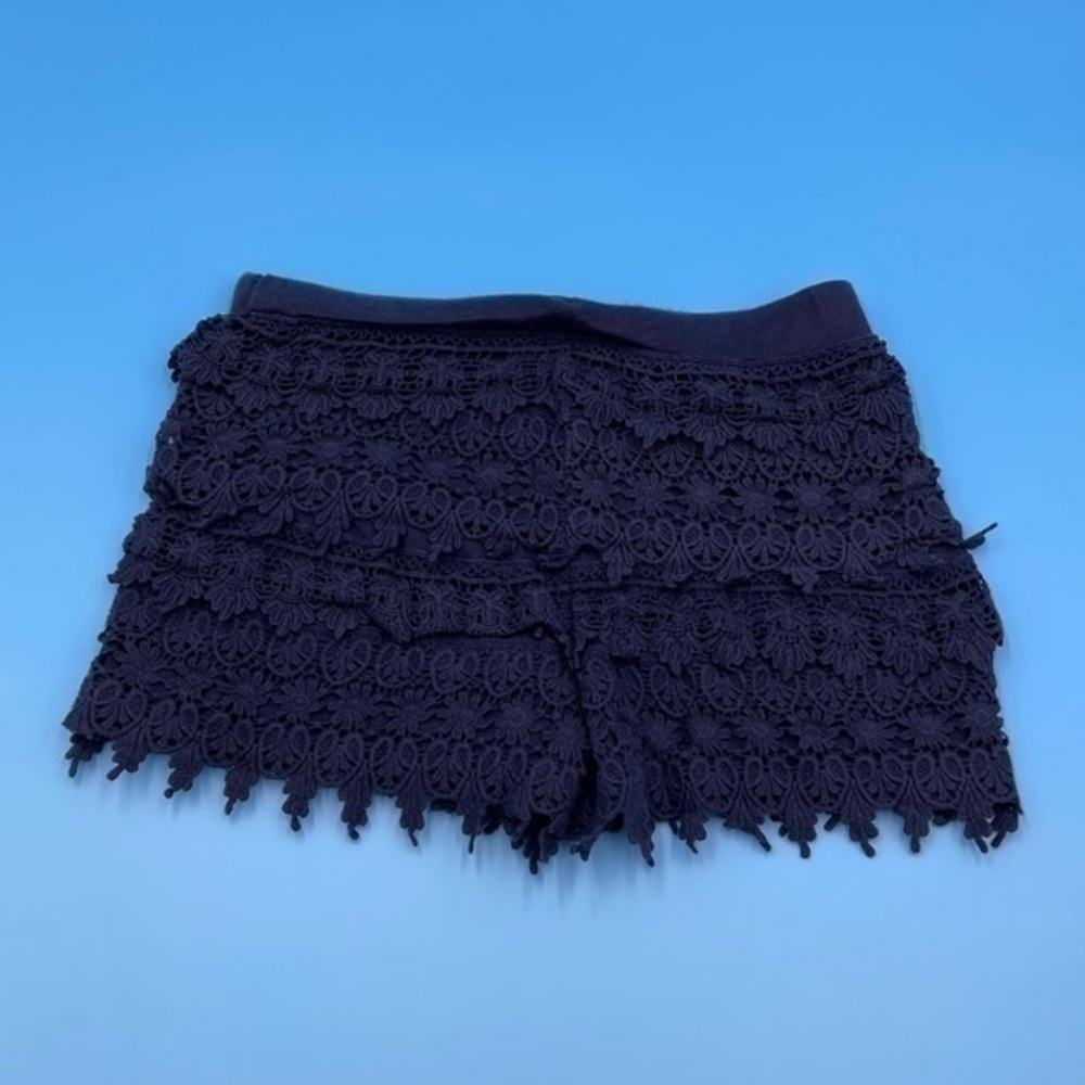 Express Cotton Shorts - Picture 2 of 3